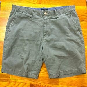 Men’s 34W Nautica Short (Used Good Condition)